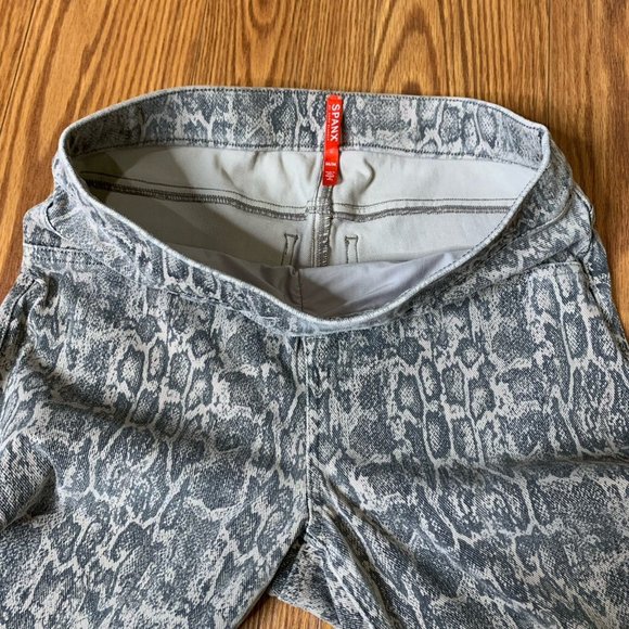 Spanx Womens Medium Snakeskin Pattern Jeggings - Picture 2 of 10